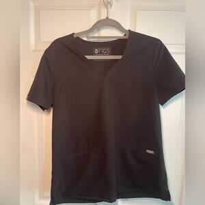 Figs black scrub top